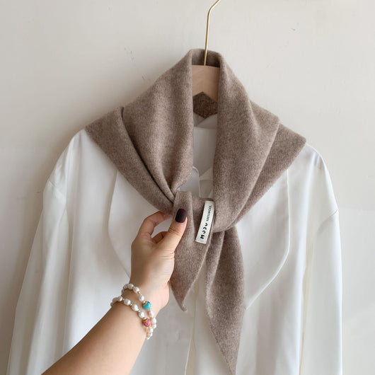 Poncho Triangular de Lana Pura para Otoño e Invierno - Image 16