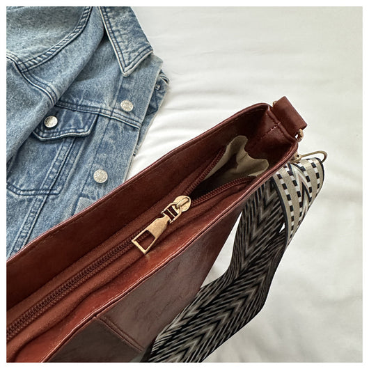Bolso Bandolera Coreano con Correa Ancha para el Hombro - Image 16