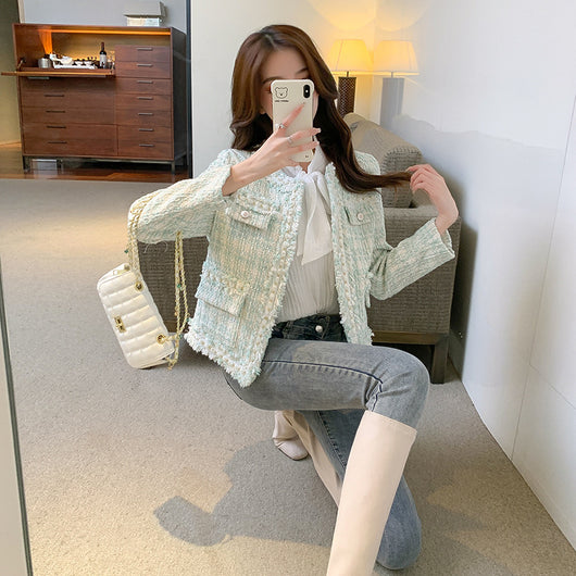 Blusa Corta de Manga Larga con Detalles de Abalorios Elegante - Image 16