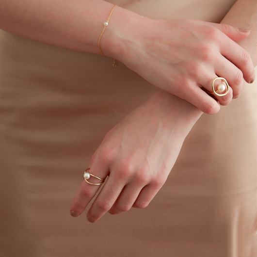 Anillo de Lujo Minimalista para Mujer - Diseño Original Exclusivo