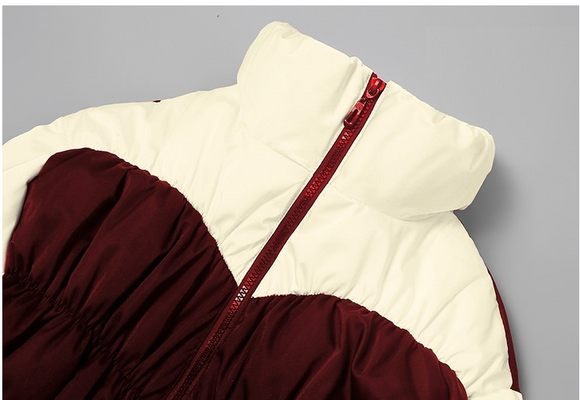 Chaqueta de Plumas de Pato Blanco con Cintura Plisada