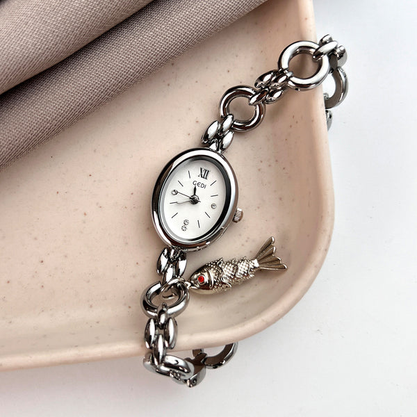 Reloj de Lujo Ligero con Esfera Ovalada para Mujer