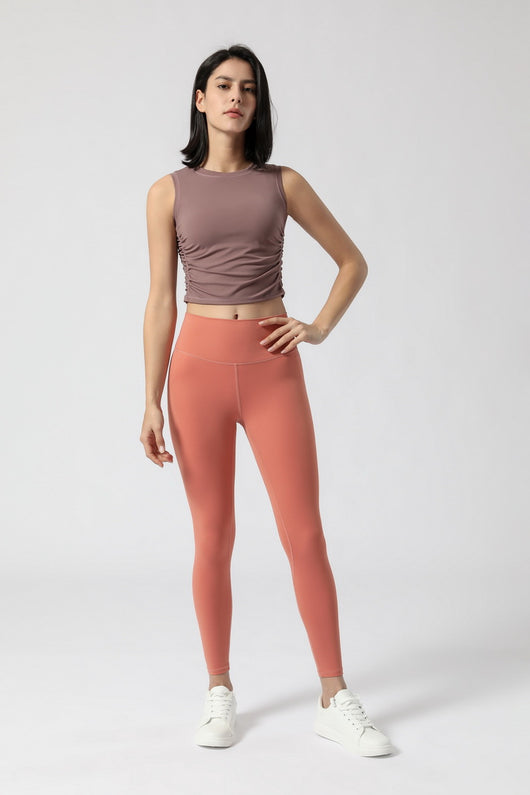 Top Deportivo Mujer con Pliegues Laterales - Image 20