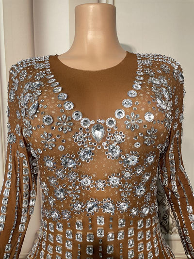 Vestido Brillante con Detalles de Diamante - Image 10