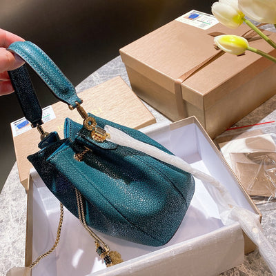 Bolso Bucket de Dama con Cabeza de Serpiente en Esmalte - Image 3