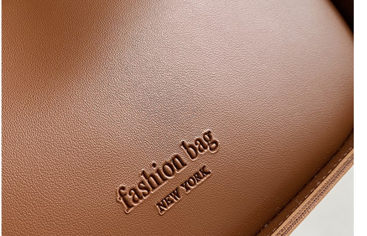 Bolso Bandolera de Tela Ancha con Diseño Moderno - Image 12