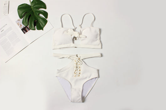 Bikini de Tres Puntos con Corte Sexy en Color Liso - Image 22