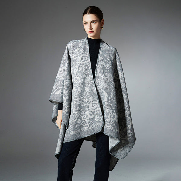 Chal Cruzado de Lana Jacquard con Estampado Paisley