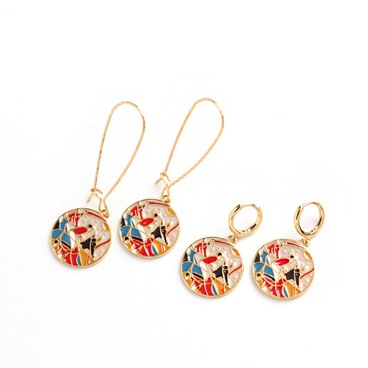 Aretes de Esmalte con Goteo Abstracto y Figura Geométrica - Image 3