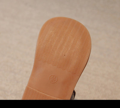 Zapatos Escolares de Cuero para Niños con Velcro y Suela Antideslizante - Image 13