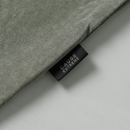 Camiseta Oversized Efecto Gastado con Costuras de Diseño - Image 17