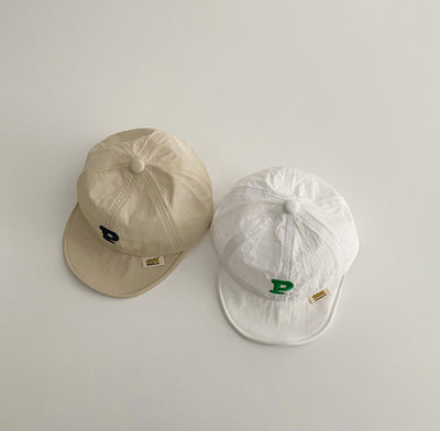 Gorra Infantil con Protección Solar - Diseño Alfabeto - Image 14