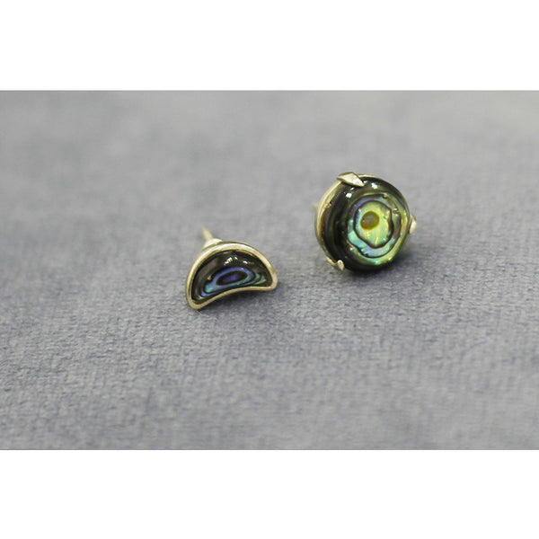 Aretes Sol y Luna - Diseño Delicado y Compacto