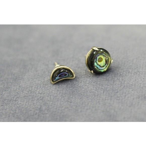 Aretes Sol y Luna - Diseño Delicado y Compacto