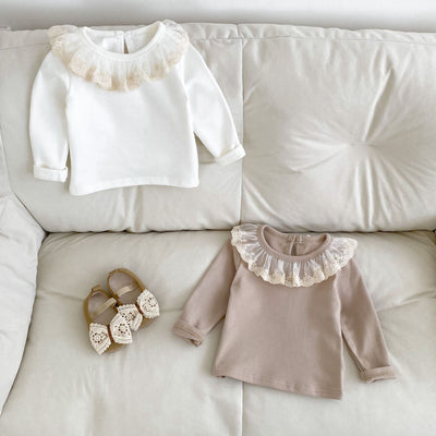 Blusa Base de Encaje Versátil para Niña - Image 4