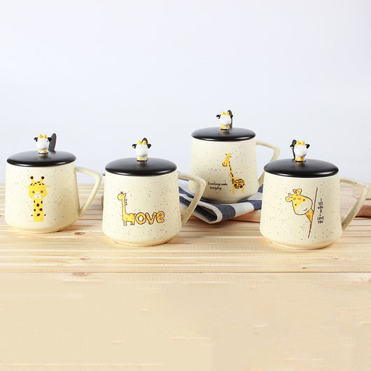Taza de Cerámica Artesanal con Jirafa Kawaii Dibujada a Mano