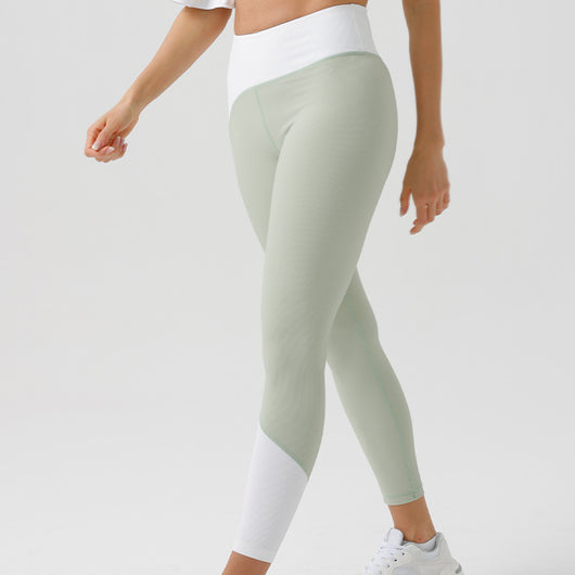 Pantalones de Yoga Regenerativos con Diseño Irregular - Image 9