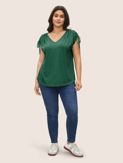 Playera Suelta con Cuello V y Cordón Ajustable - Básico Versátil - Image 9