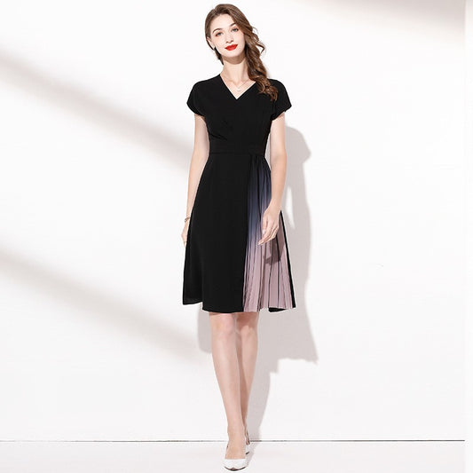 Vestido Negro Plisado con Patchwork Degradado Ajustado
