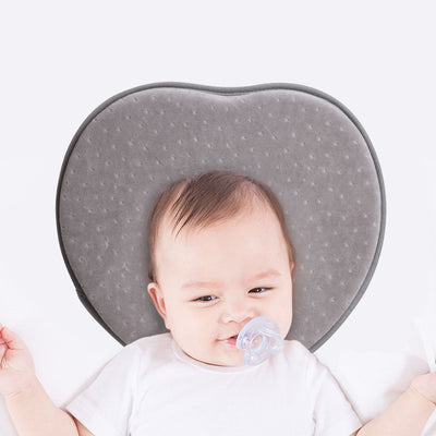 Almohada Infantil en Forma de Corazón con Centro Hueco - Image 11