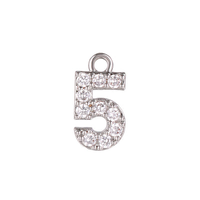 Joyas Chapadas en Oro con Números de Año de Nacimiento Personalizables - Image 20