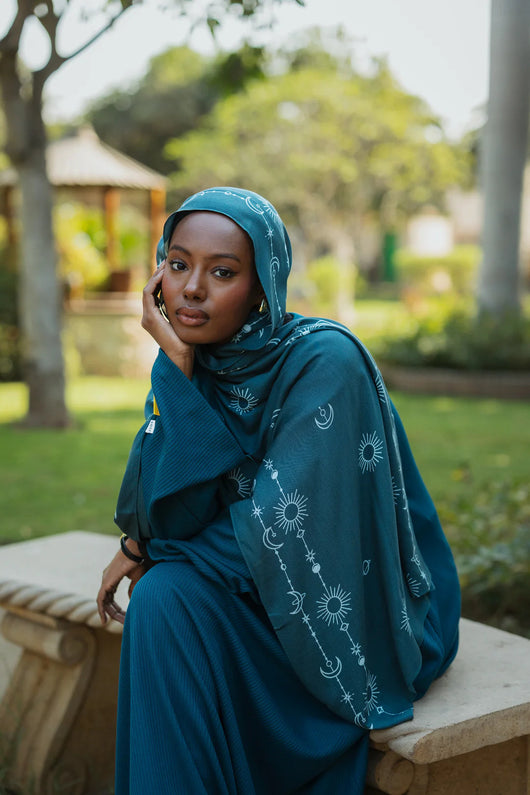 Pañuelo Hijab de Satén Estampado - Image 23