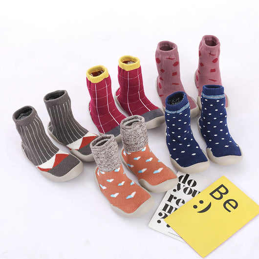 Calcetines Pantuflas Acolchados para Bebés y Niños Pequeños - Image 11