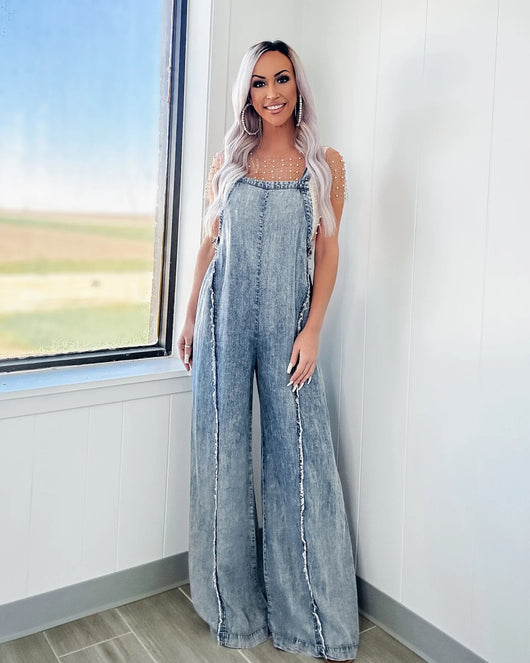 Jumpsuit Denim Vintage de Piernas Anchas con Tirantes - Image 7