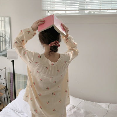 Pijama Largo de Algodón para Mujer con Encaje Floral - Image 12