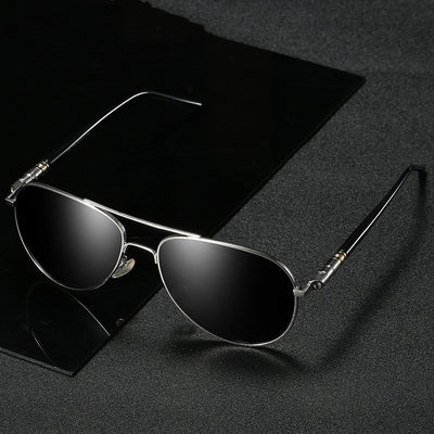 Gafas de Sol Polarizadas Versátiles - Image 8