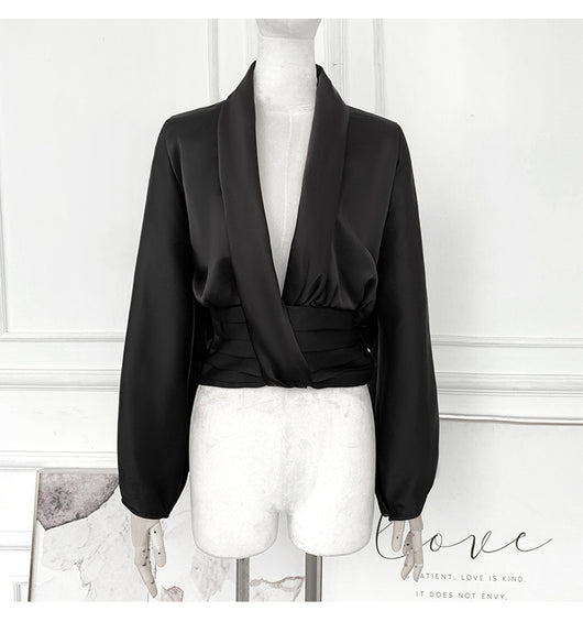 Blusa Drapeada Escotada con Cintura Ajustada y Pliegues - Image 11