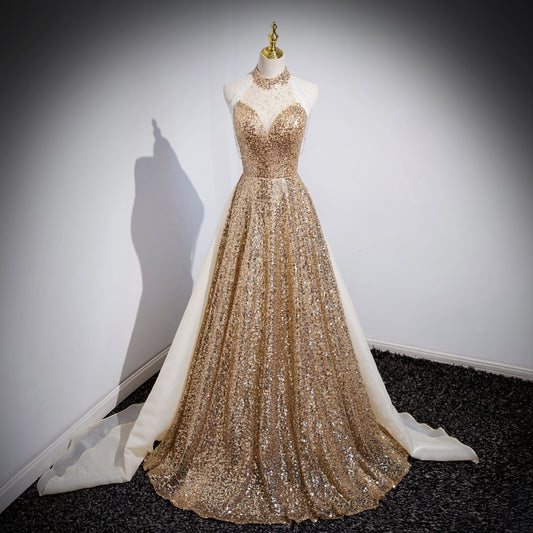 Vestido Dorado de Noche para Anfitriona y Presentadora