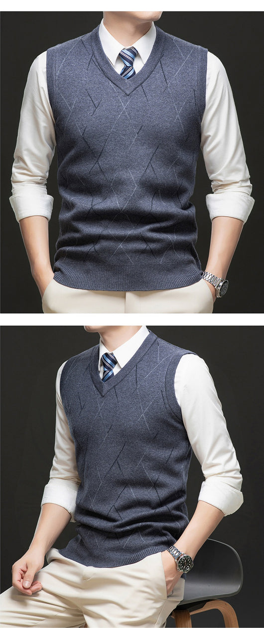 Chaleco Tejido Grueso para Hombre con Cuello V y Patrón Rombos - Image 18