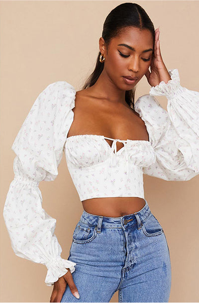 Blusa Elegante con Cuello Volante y Mangas Acampanadas - Image 8