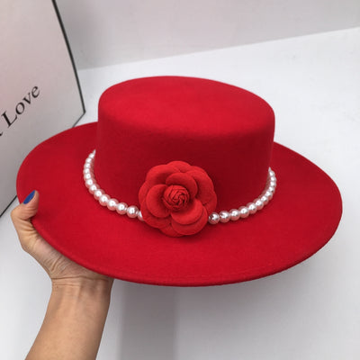 Sombrero de Ala Ancha Tweed Rojo con Detalles Florales Elegante