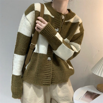 Cardigan Suelto a Cuadros para Mujer - Image 8
