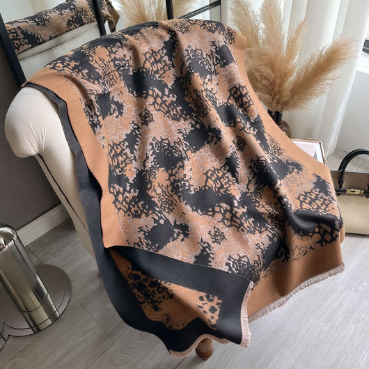Bufanda Larga Estampado Leopardo - Conjunto Coordinado y Cálido - Image 10