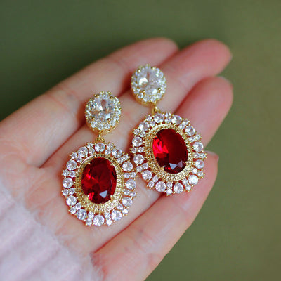 Aretes Vintage Princesa Clásicos Franceses con Diamante Rojo - Image 3