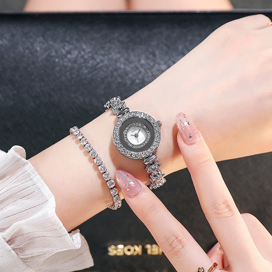 Reloj de Cuarzo Elegante con Esfera Pequeña y Corona Espiral - Image 7
