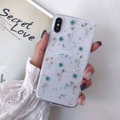 Funda para Celular Floral en Resina Epoxi Hecha a Mano - Image 8