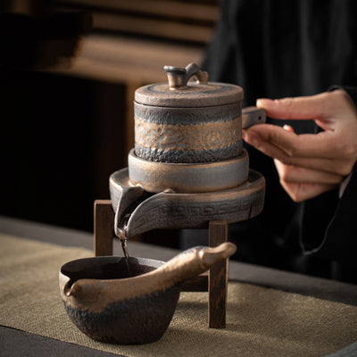 Juego de Té de Cerámica Esmaltada Dorada - Image 3