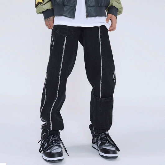 Jeans para Hombre con Bolsillos Decorados y Orilla Deshilachada - Image 2
