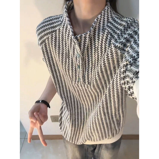 Abrigo Largo para Mujer con Cuello de Pie - Image 9