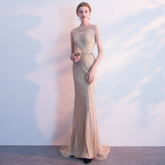 Vestido de Noche Dorado con Cola de Pez Champagne - Image 9