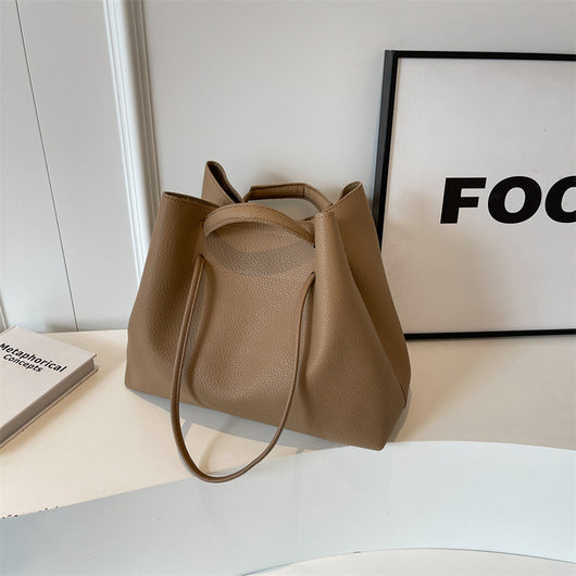 Bolso de Hombro Grande para Mujer - Capacidad Máxima y Portabilidad - Image 8