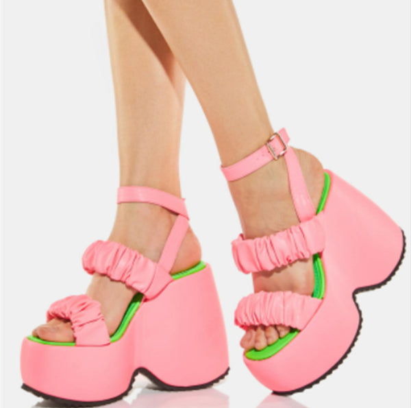 Sandalias Tipo Wedge con Plataforma y Cierre Elástico