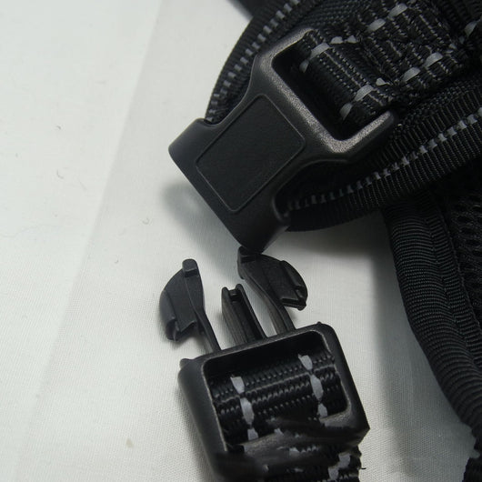 Arnés de Pecho con Correa de Mano para Cámaras y Accesorios - Image 6