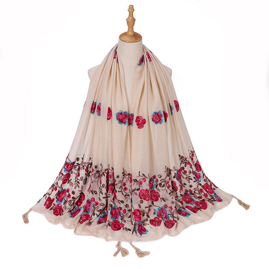 Chal de Viaje Elegante con Bordado Artesanal - Image 12