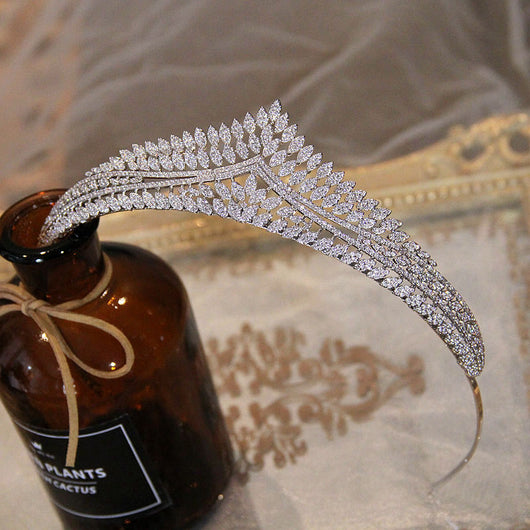 Corona de Circones Europeos con Incrustaciones - Accesorios para Cabello Estilo Asiático - Image 4