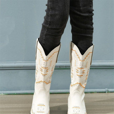 Botas Altas de Tacón Fino con Punta Afilada Estilo Retro Europeo - Image 13